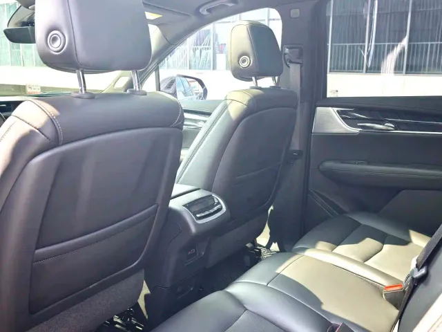 Cadillac XT6 — Фото автомобиля 4