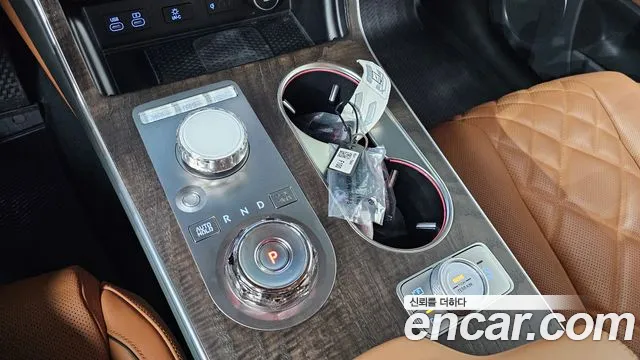 Genesis GV80 — Фото автомобиля 12