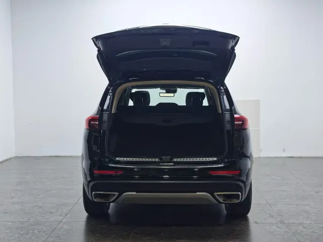 Buick Envision Plus — Фото автомобиля 12