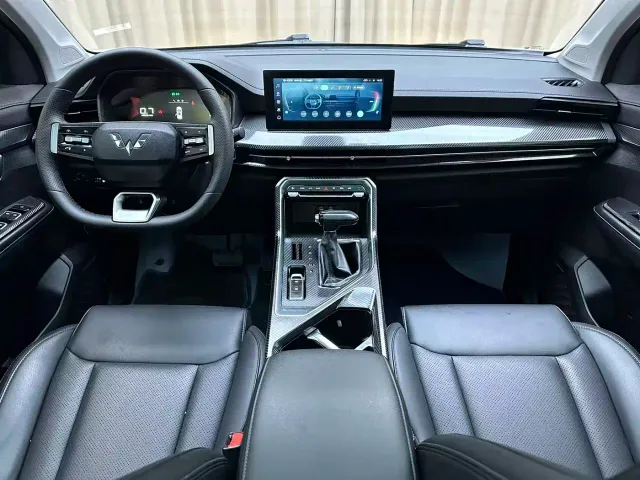 Wuling Asta — Фото автомобиля 12