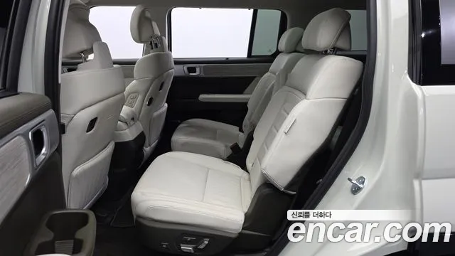 Hyundai Santa Fe MX5 — Фото автомобиля 16