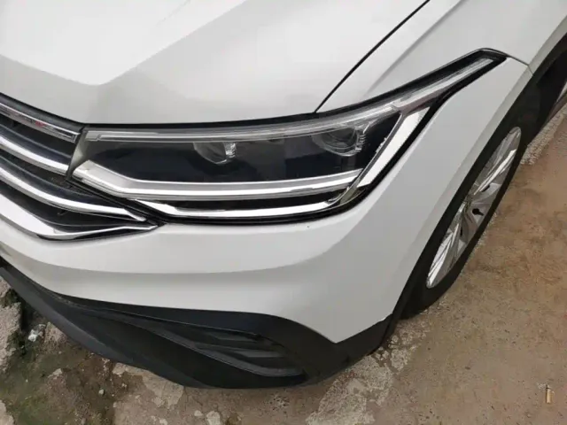 Volkswagen Tiguan L — Фото автомобиля 23
