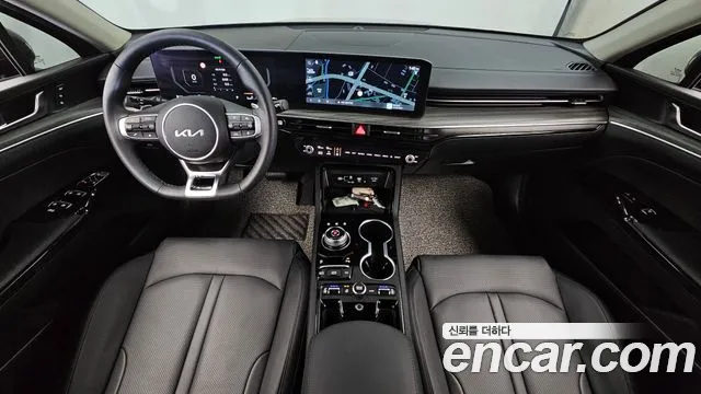 Kia K5 Generation 3 — Фото автомобиля 10
