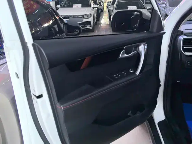 Kia Sportage — Фото автомобиля 7