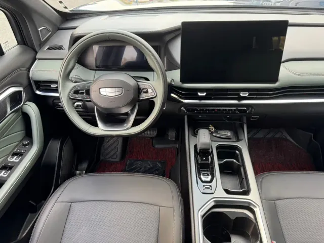 Geely Haoyue L — Фото автомобиля 12