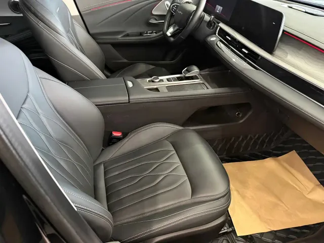 Chery Arrizo 8 — Фото автомобиля 9