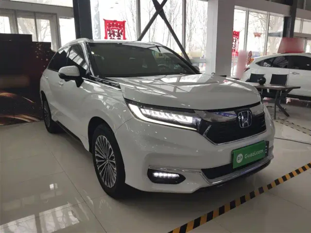 Honda Avancier — Фото автомобиля 3