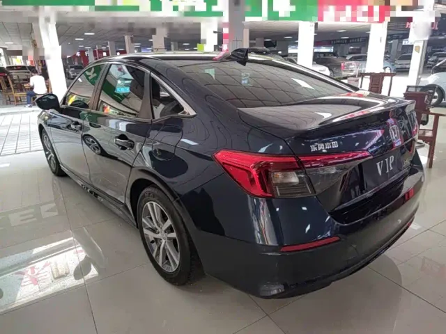 Honda Civic — Фото автомобиля 4