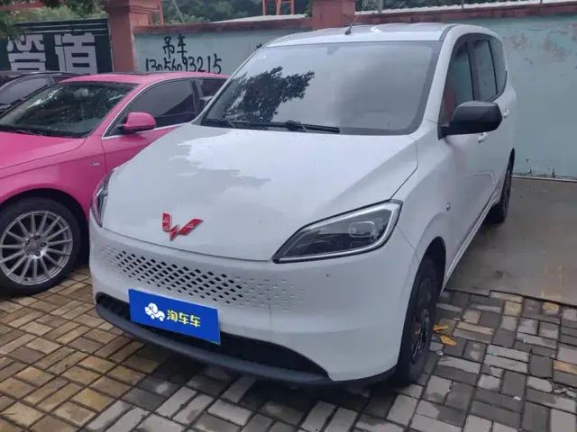 Фотография автомобиля — Wuling Hongguang