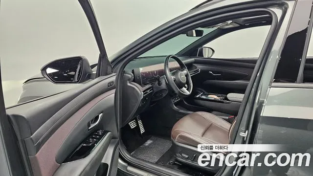 Hyundai Tucson Новый Tucson (NX4) Бензин 1.6 Turbo 4WD — Фото автомобиля 9