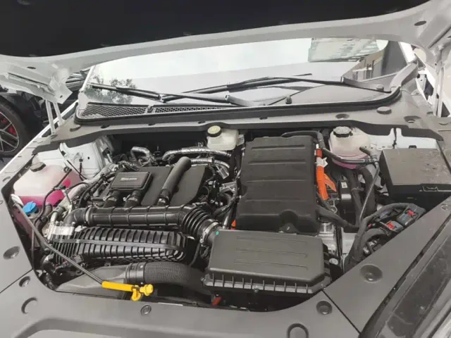 BYD Seal 06 DM-i Touring — Фото автомобиля 19