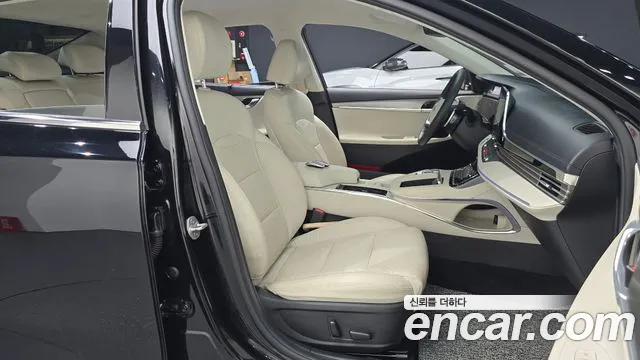 Hyundai Grandeur Новый Grandeur IG — Фото автомобиля 25