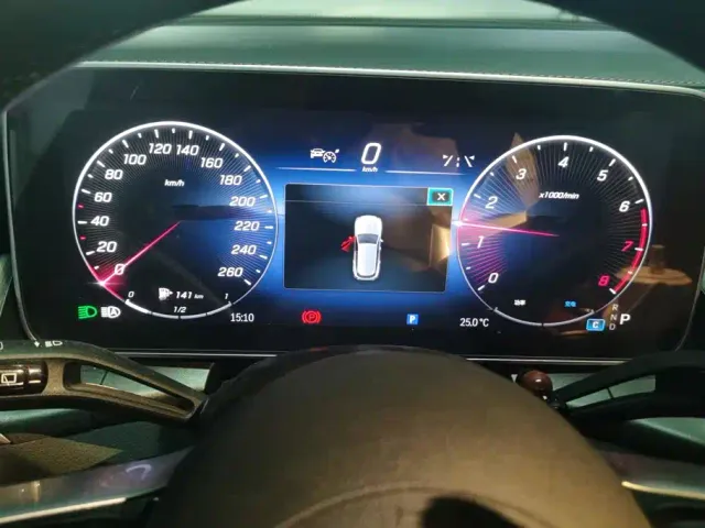 Mercedes-Benz GLC-Class — Фото автомобиля 14