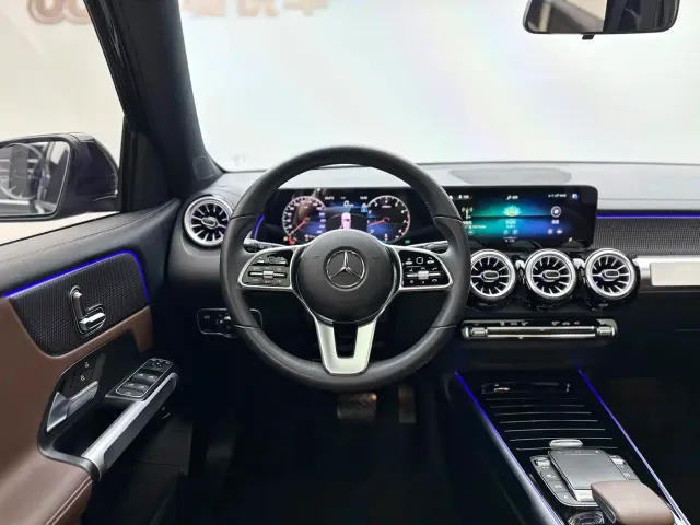 Mercedes-Benz GLB-Class — Фото автомобиля 10