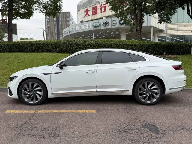 Volkswagen CC — Фото автомобиля 3