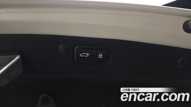 Hyundai Grandeur Новый Grandeur IG — Фото автомобиля 18
