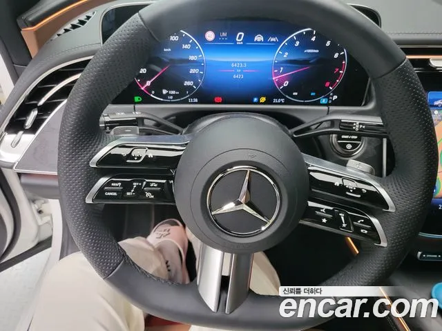 Mercedes-Benz E-Class W214 — Фото автомобиля 12