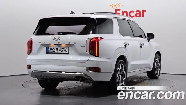Hyundai Palisade Palisade Дизель 2.2 4WD — Фото автомобиля 2