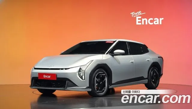 Фотография автомобиля — Kia EV4