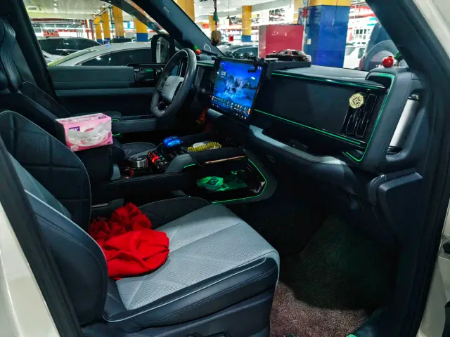 BYD FangChengBao Leopard 5 — Фото автомобиля 11