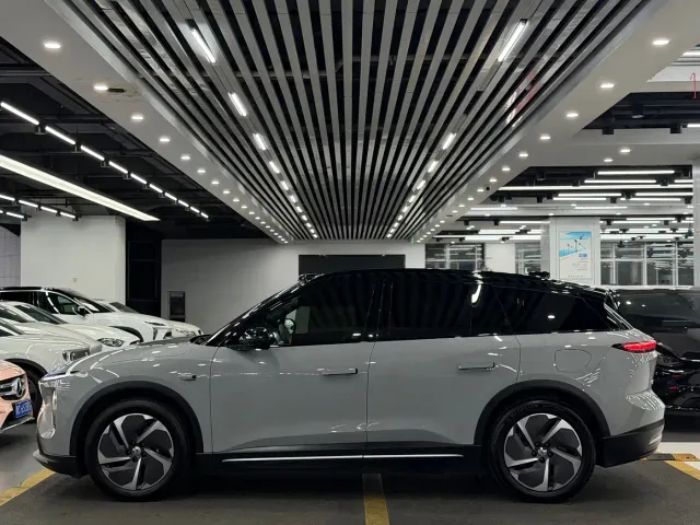 Nio ES6 — Фото автомобиля 4