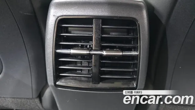 Kia Niro The All New — Фото автомобиля 30