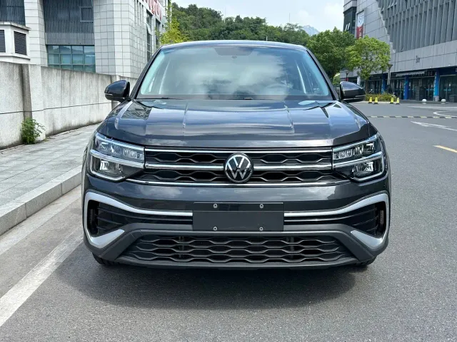 Volkswagen Tharu — Фото автомобиля 2