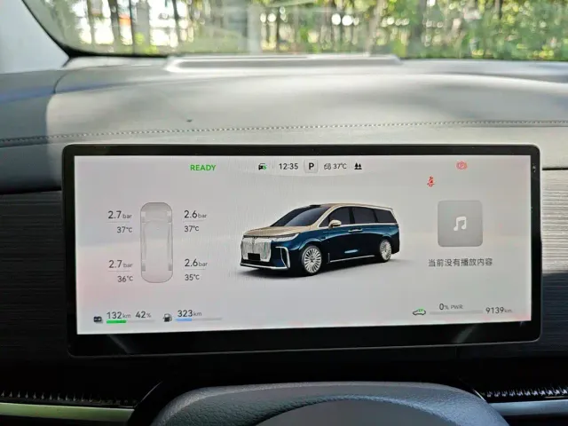 Voyah Dreamer — Фото автомобиля 22