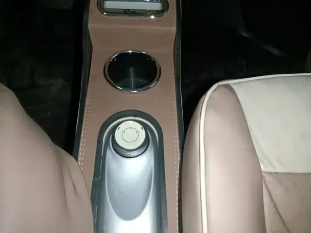 Wuling Hongguang Mini EV — Фото автомобиля 13