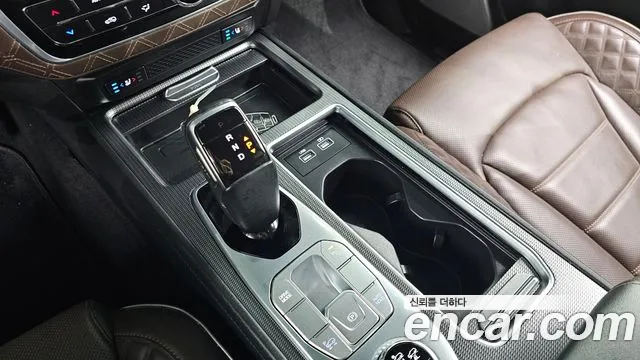 KG_Mobility_Ssangyong Rexton All Rexton Дизель 2.2 4WD — Фото автомобиля 9