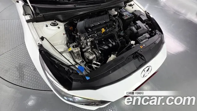 Hyundai Avante — Фото автомобиля 6
