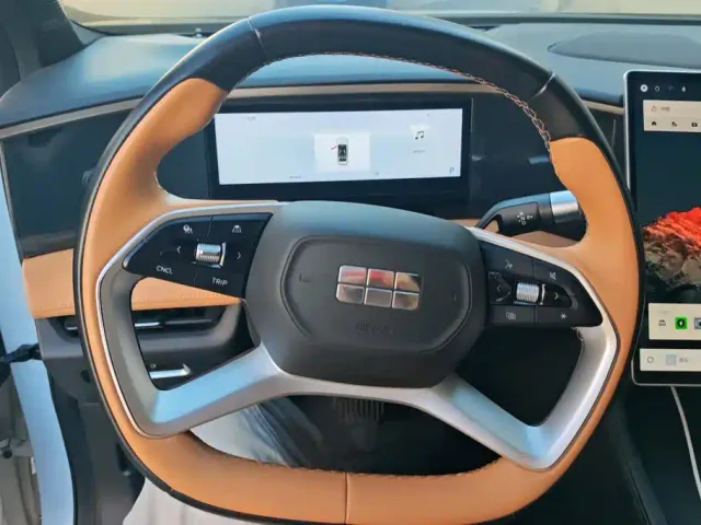 Geely Galaxy L7 — Фото автомобиля 15