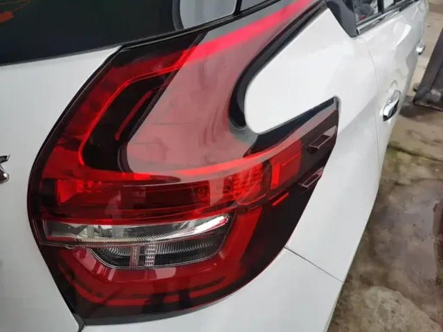 Toyota Vios FS — Фото автомобиля 7