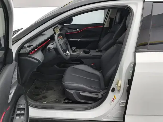 Changan Eado 2024 Model 1.5T GDI Auto Premium Type — Фото автомобиля 9