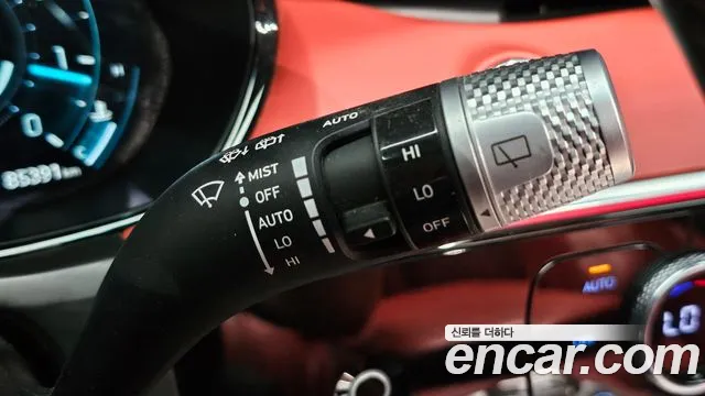 Genesis GV70 2.2 Дизель AWD — Фото автомобиля 30