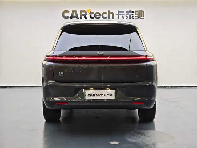 Li Auto L8 — Фото автомобиля 3