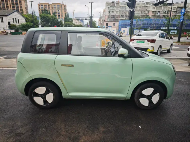 Changan Lumin — Фото автомобиля 3