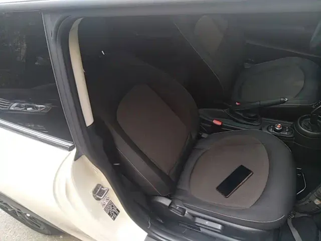 MINI Hatch — Фото автомобиля 24