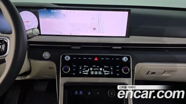 Genesis GV80 — Фото автомобиля 16