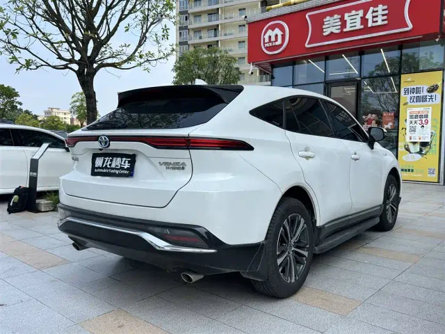 Toyota Venza — Фото автомобиля 9