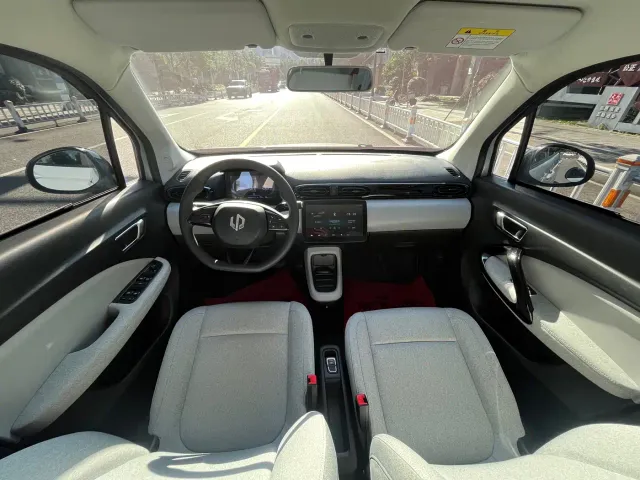 Leapmotor T03 — Фото автомобиля 8