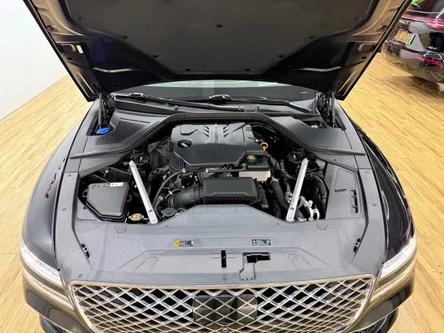 Genesis G80 — Фото автомобиля 10