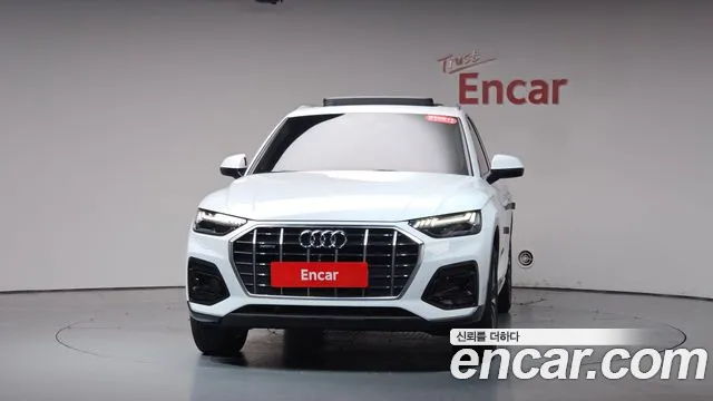 Audi Q5 45 TFSI quattro Sportback — Фото автомобиля 3
