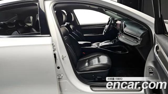 Hyundai Grandeur Новый Grandeur IG — Фото автомобиля 23
