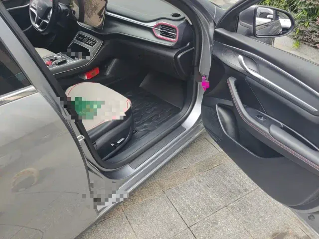 BYD Destroyer 05 2022 DM-i 120KM Flagship Edition — Фото автомобиля 19
