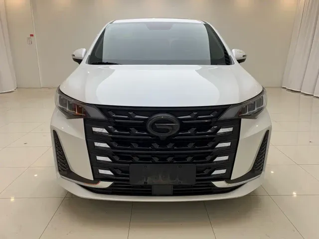 GAC Trumpchi M6 — Фото автомобиля 2