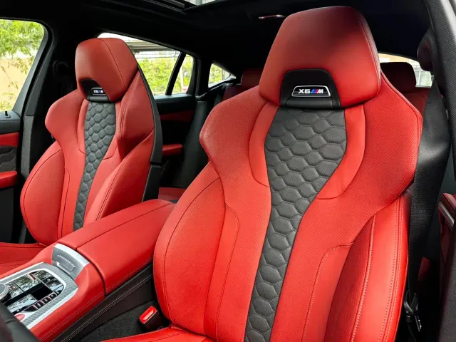 BMW X6 M — Фото автомобиля 9