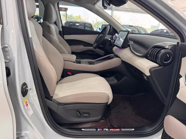 BYD Yuan PLUS — Фото автомобиля 20