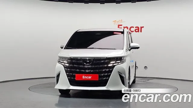 Toyota Alphard — Фото автомобиля 2