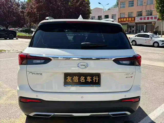 GAC Trumpchi GS4 — Фото автомобиля 4